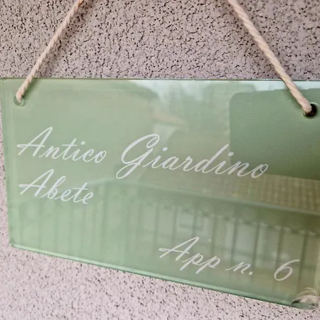 Apartment Antico Giardino - Elena