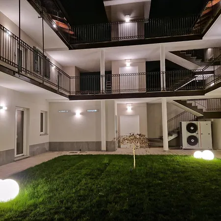 Apartment Antico Giardino - Elena Busto Arsizio