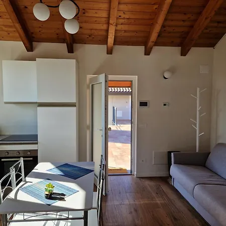 Apartment Antico Giardino - Elena