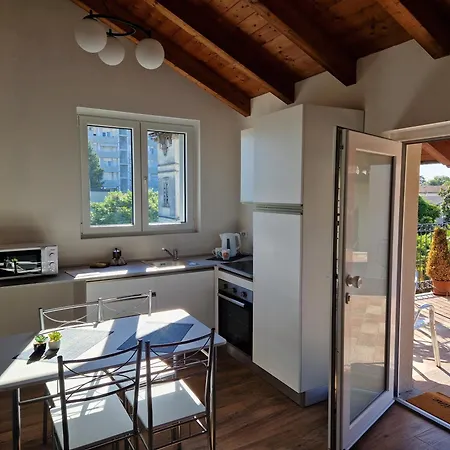Apartment Antico Giardino - Elena Busto Arsizio